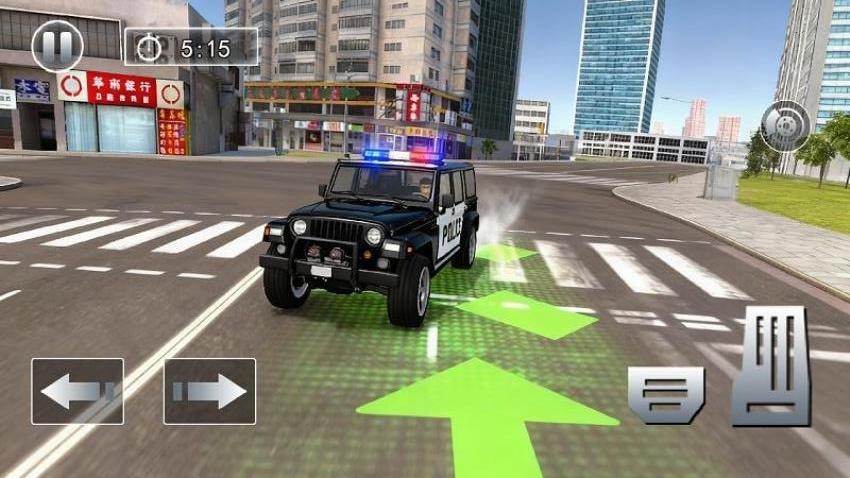警车狂飙赛游戏图2