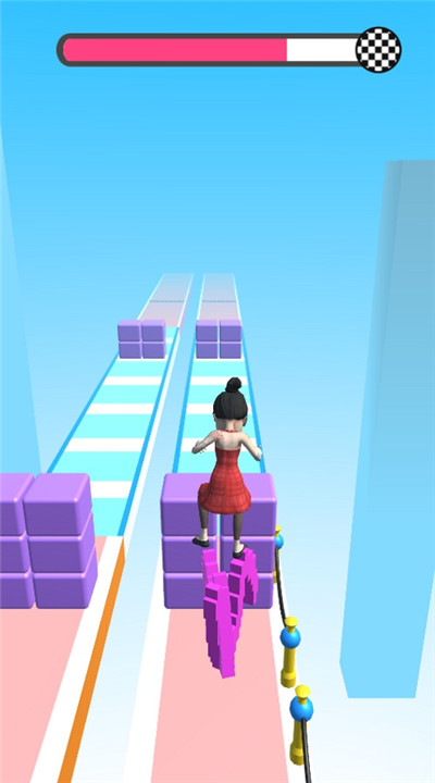 小姐姐踩高跷
