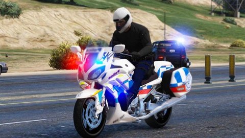 警察摩托车追逐2021图3