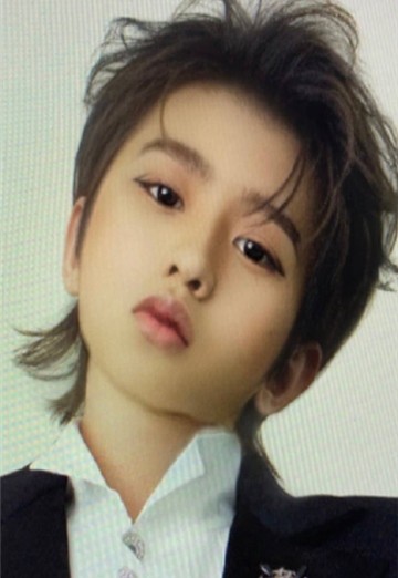 大人变小孩脸Snapchat图3