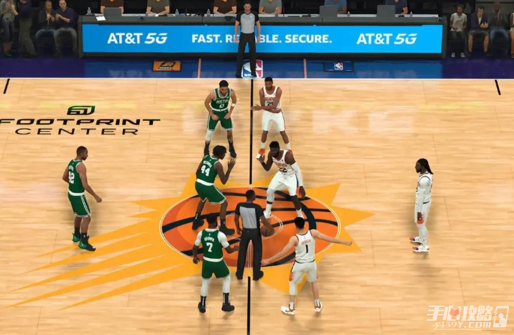 《NBA2K23》挡拆控制操作方法