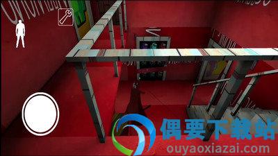 在恐怖之间图1