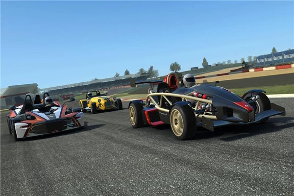 真实赛车3无限金币破解版图3