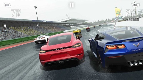 真实赛车4手机版正版(RealRacingNext)图2