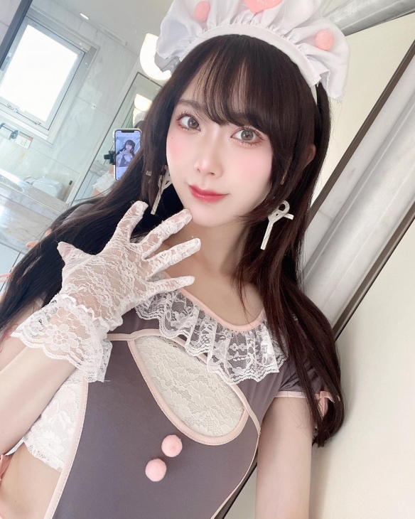 清纯可爱的大眼萌妹！11区美女COSER 天上てんこ赏