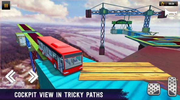 摸摸鱼特技巴士图1