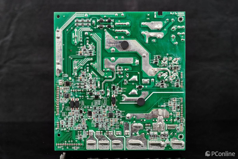 数字监控+超高转换率，微星MEGAi1000PPCIE5战神全模组白金牌电源评测