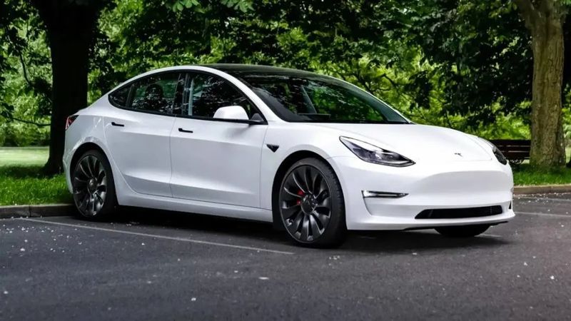 特斯拉全新Model3高性能版史诗级加强后，会有多恐怖