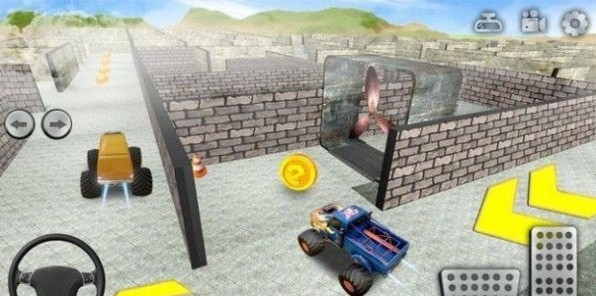 RC Monster Truck Maze Adventure Fun Games 2019游戏图3