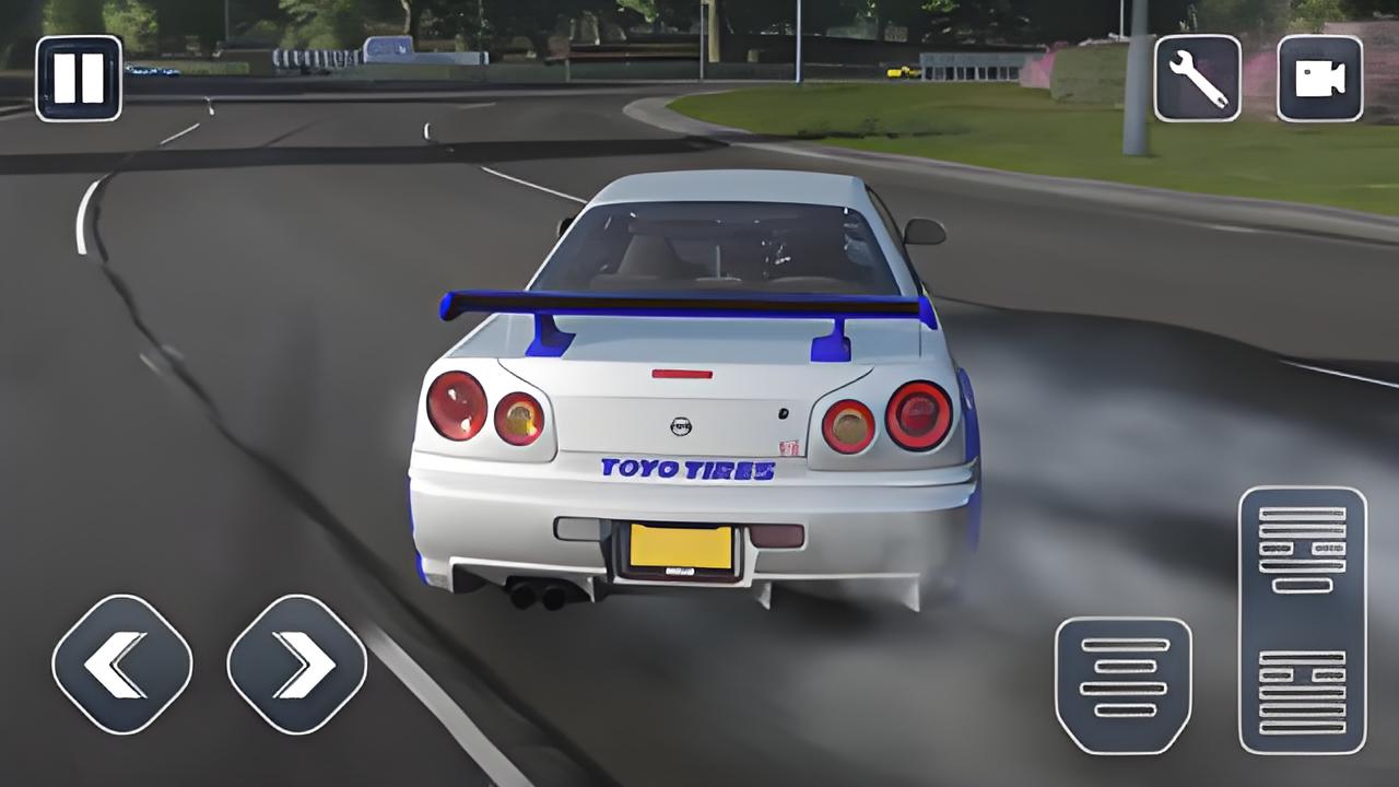 尼桑地平线赛车游戏(Skyline Racing)图2