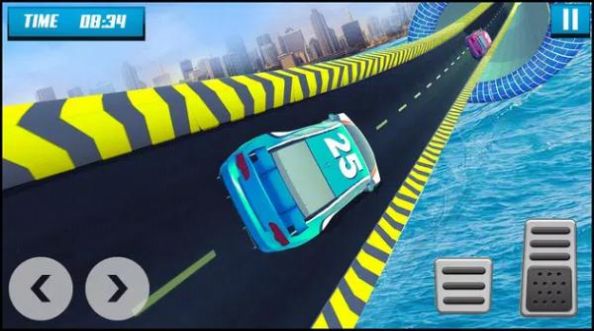 赛车特技高空坡道游戏(Racing Car Stunts : Mega Ramp)图1