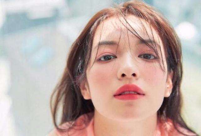 日系裸妆素颜照片软件